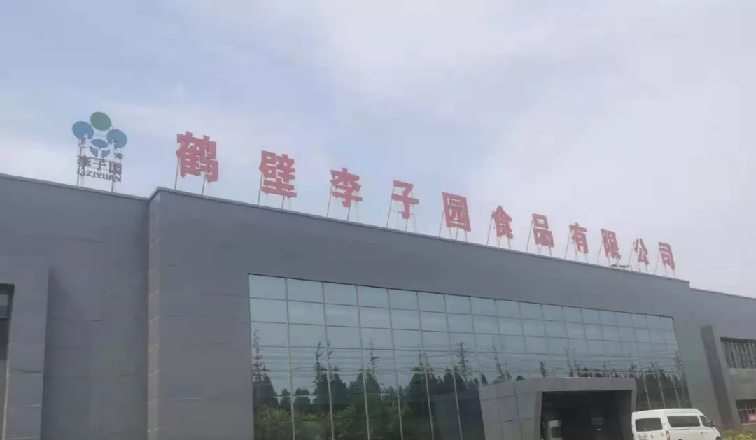 寶潤達(dá)攜手李子園集團(tuán)，50000㎡聚氨酯封邊巖棉板項(xiàng)目圓滿完成